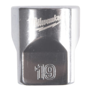 Vaso de 12 caras de ⅜" corto 19mm